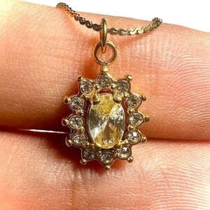 Elegant 18K Gold Zircon Pendant Necklace | Stainless Steel Oval Charm Chain